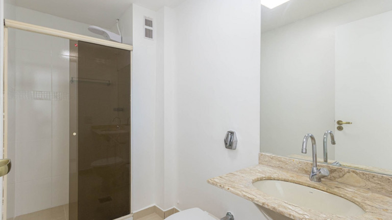 Imagem Apartamento com 3 Quartos à Venda, 80 m² em Laranjeiras - Rio de Janeiro Imagem Apartamento com 3 Quartos à Venda, 80 m² em Laranjeiras - Rio de Janeiro