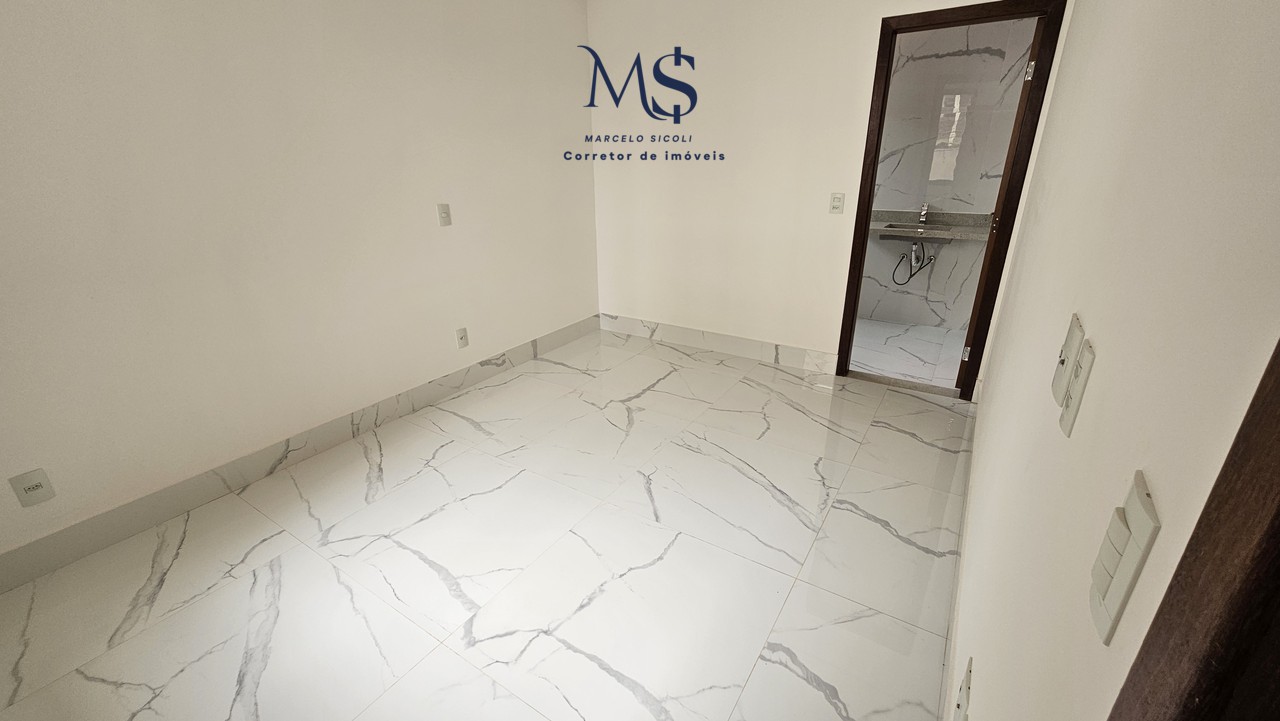 Imagem Sobrado com 4 Quartos à Venda, 270 m²em Guará II - Brasília Imagem Sobrado com 4 Quartos à Venda, 270 m²em Guará II - Brasília