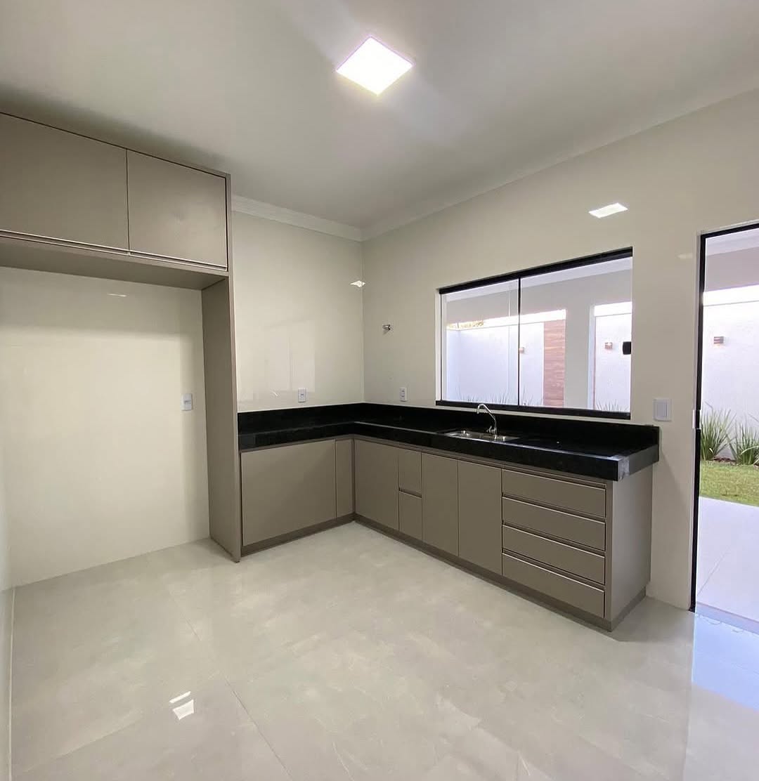 Imagem Casa com 3 Quartos à Venda, 118 m²em Cardoso - Aparecida de Goiânia