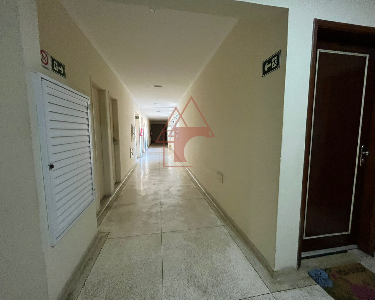Imagem Apartamento com 2 Quartos à Venda, 93 m²em Marapé - Santos
