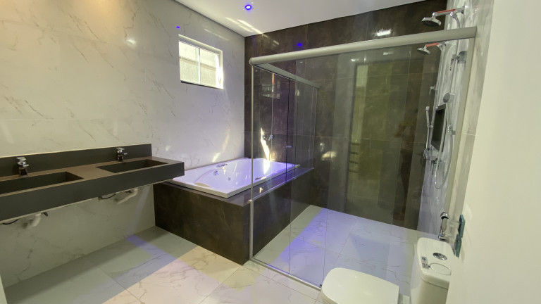 Imagem Casa de Condomínio com 4 Quartos à Venda,  em Setor Habitacional Vicente Pires - Brasília