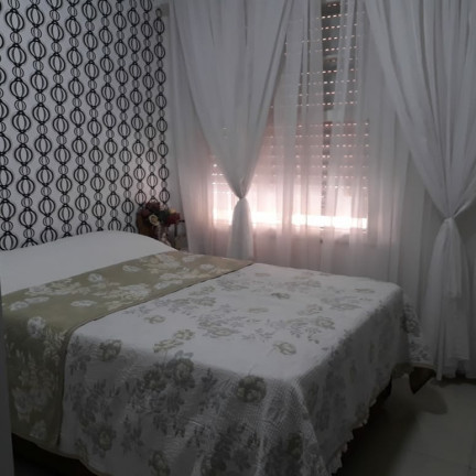 Imagem Apartamento com 2 Quartos à Venda, 78 m² em Gonzaga - Santos