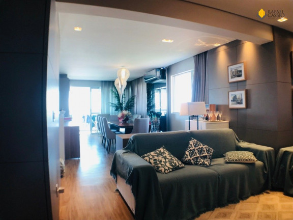 Imagem Apartamento com 3 Quartos à Venda, 127 m² em Itacolomi - Balneário Piçarras