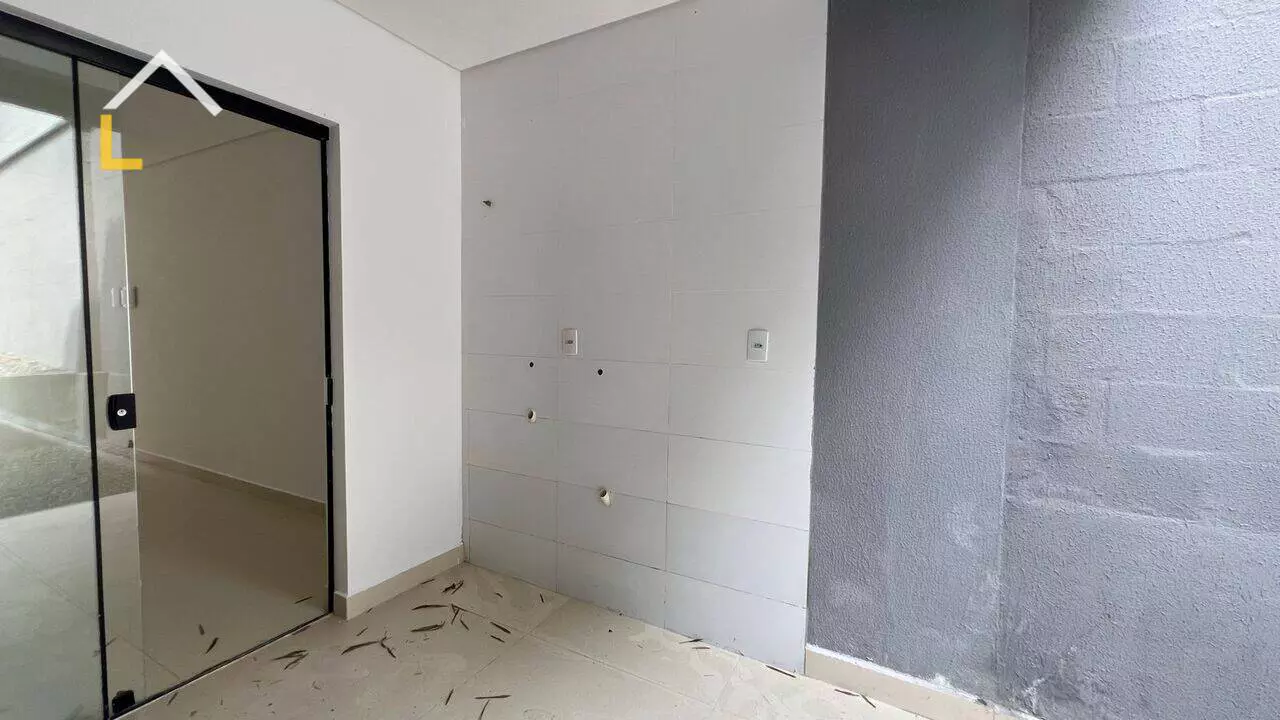 Imagem Sobrado com 2 Quartos à Venda, 96 m²em Bom Retiro - Joinville Imagem Sobrado com 2 Quartos à Venda, 96 m²em Bom Retiro - Joinville