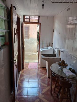 Imagem Casa com 4 Quartos à Venda, 100 m² em Cascata do Imbuí - Teresópolis