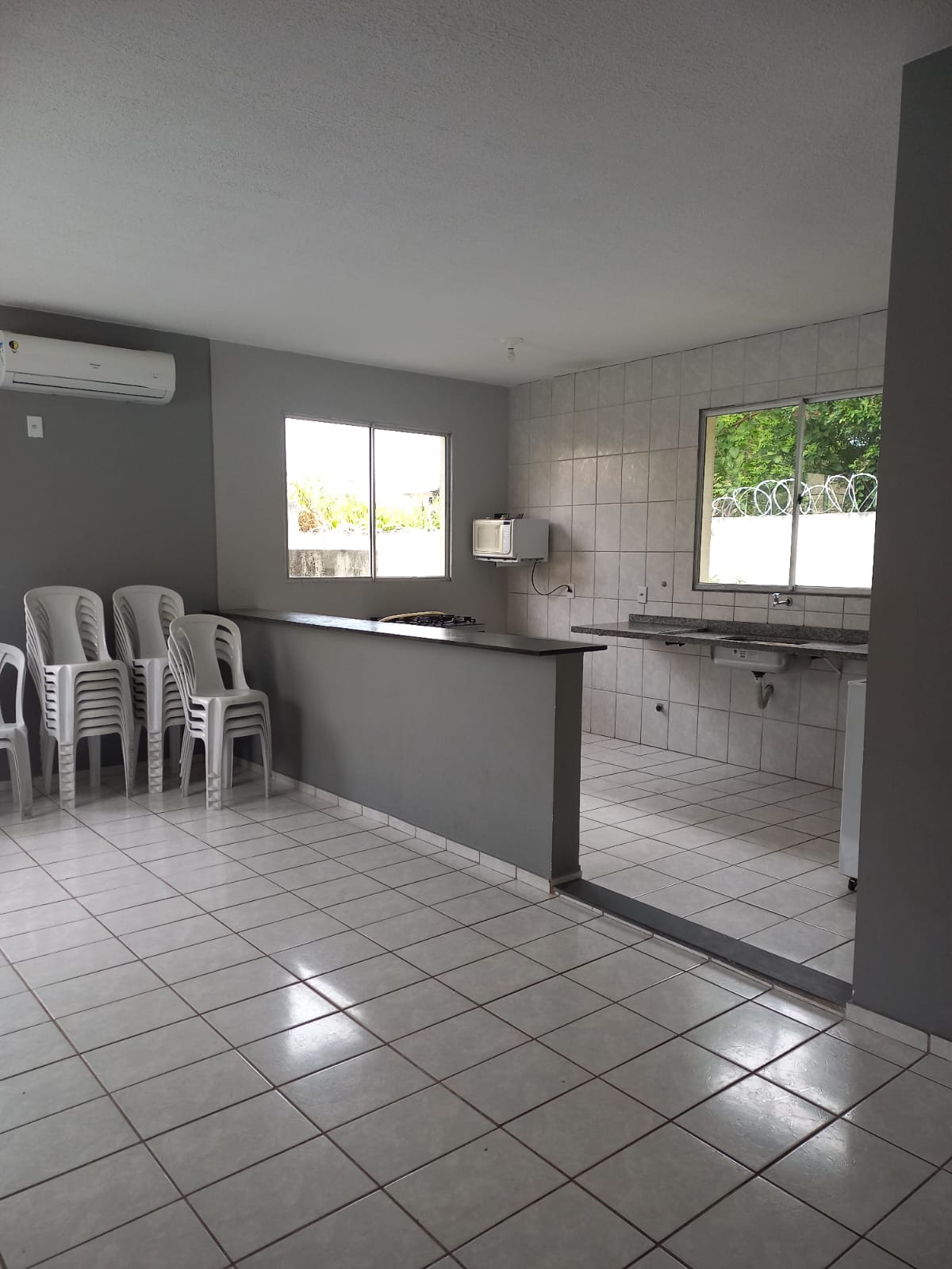Imagem Apartamento com 2 Quartos à Venda, 45 m² em Inhoaíba - Rio de Janeiro Imagem Apartamento com 2 Quartos à Venda, 45 m² em Inhoaíba - Rio de Janeiro