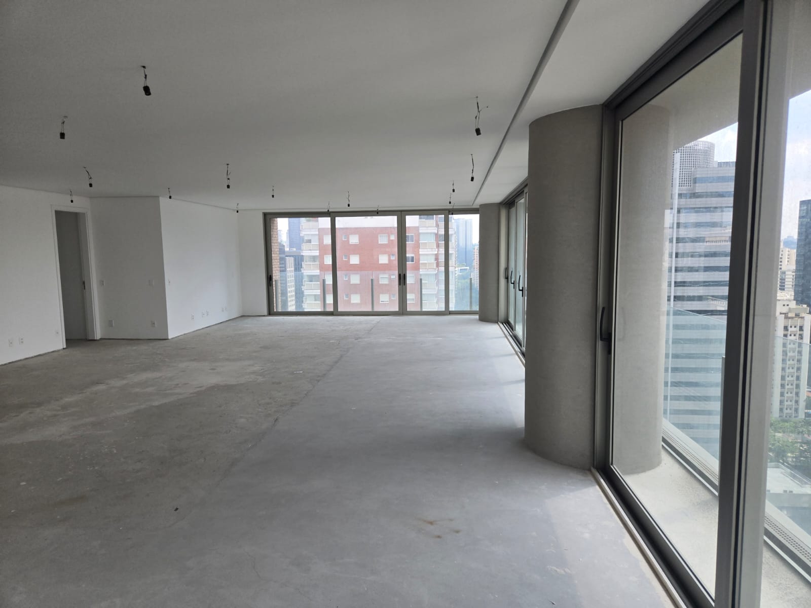 Imagem Apartamento com 4 Quartos à Venda, 355 m² em Itaim Bibi - São Paulo Imagem Apartamento com 4 Quartos à Venda, 355 m² em Itaim Bibi - São Paulo