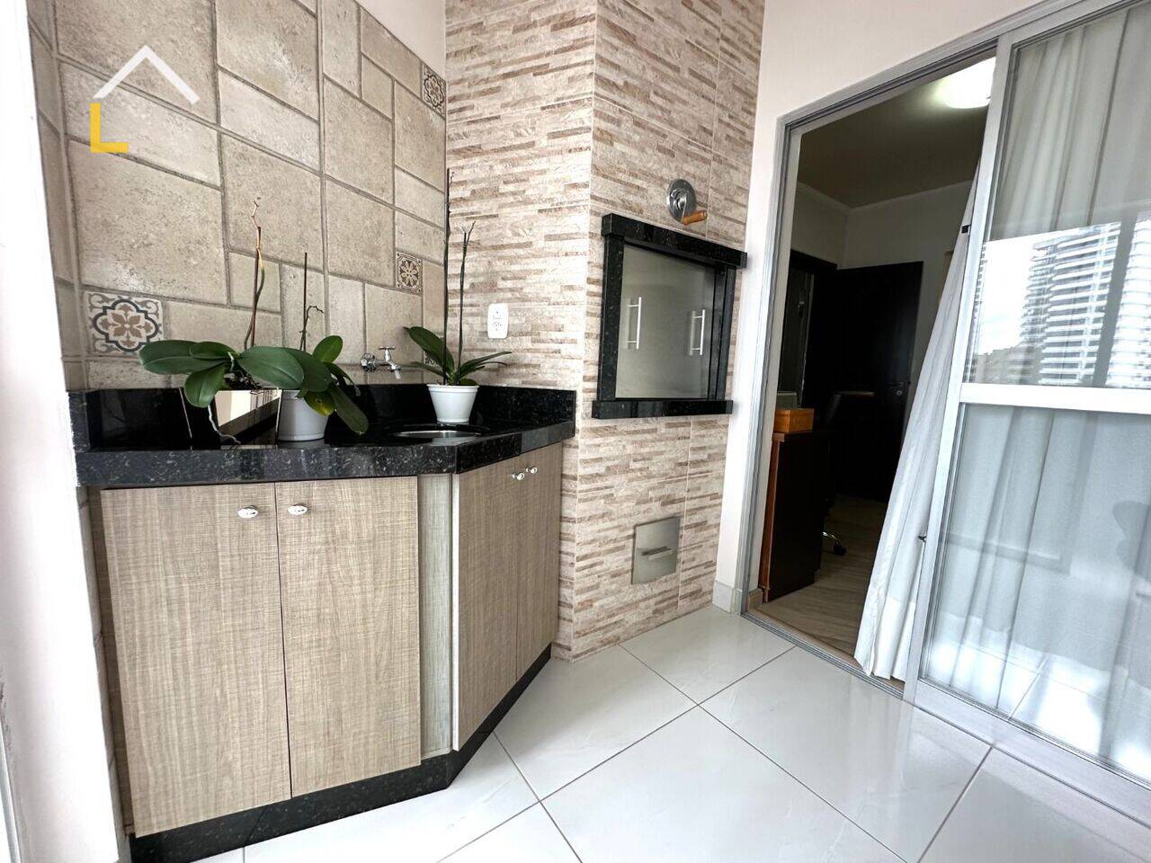 Imagem Apartamento com 3 Quartos à Venda, 129 m²em CENTRO - Joinville