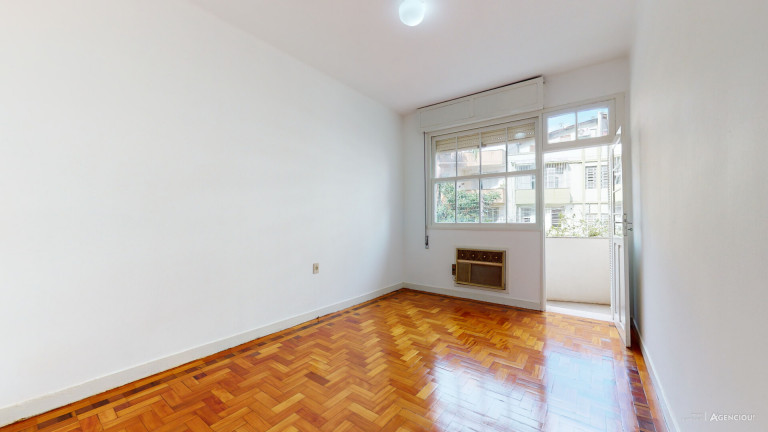 Imagem Apartamento com 3 Quartos à Venda, 108 m² em Santana - Porto Alegre