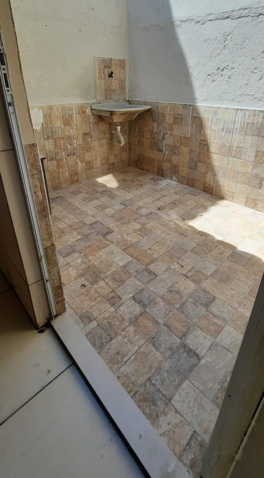 Imagem Casa de Condomínio com 2 Quartos à Venda, 63 m² em Siqueira - Fortaleza Imagem Casa de Condomínio com 2 Quartos à Venda, 63 m² em Siqueira - Fortaleza
