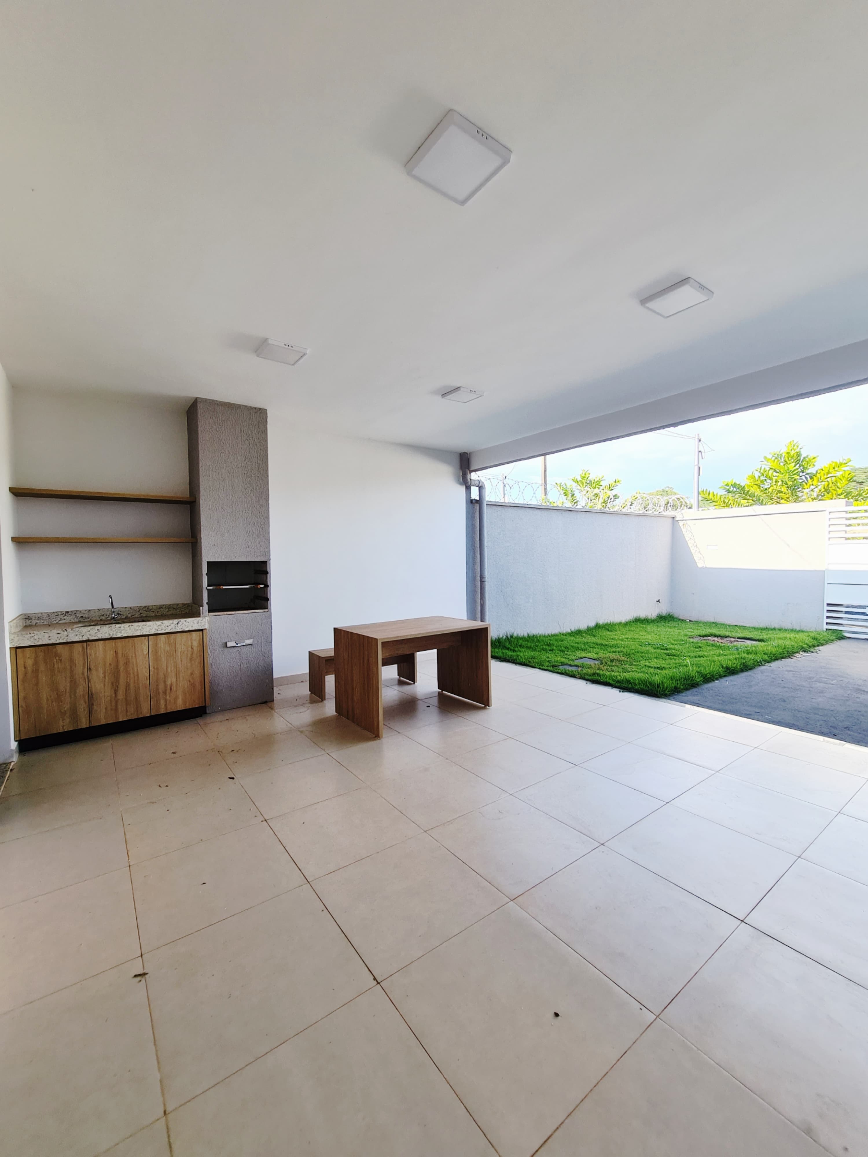 Imagem Casa com 3 Quartos à Venda, 102 m²em Jardim Bom Jesus - Goiânia