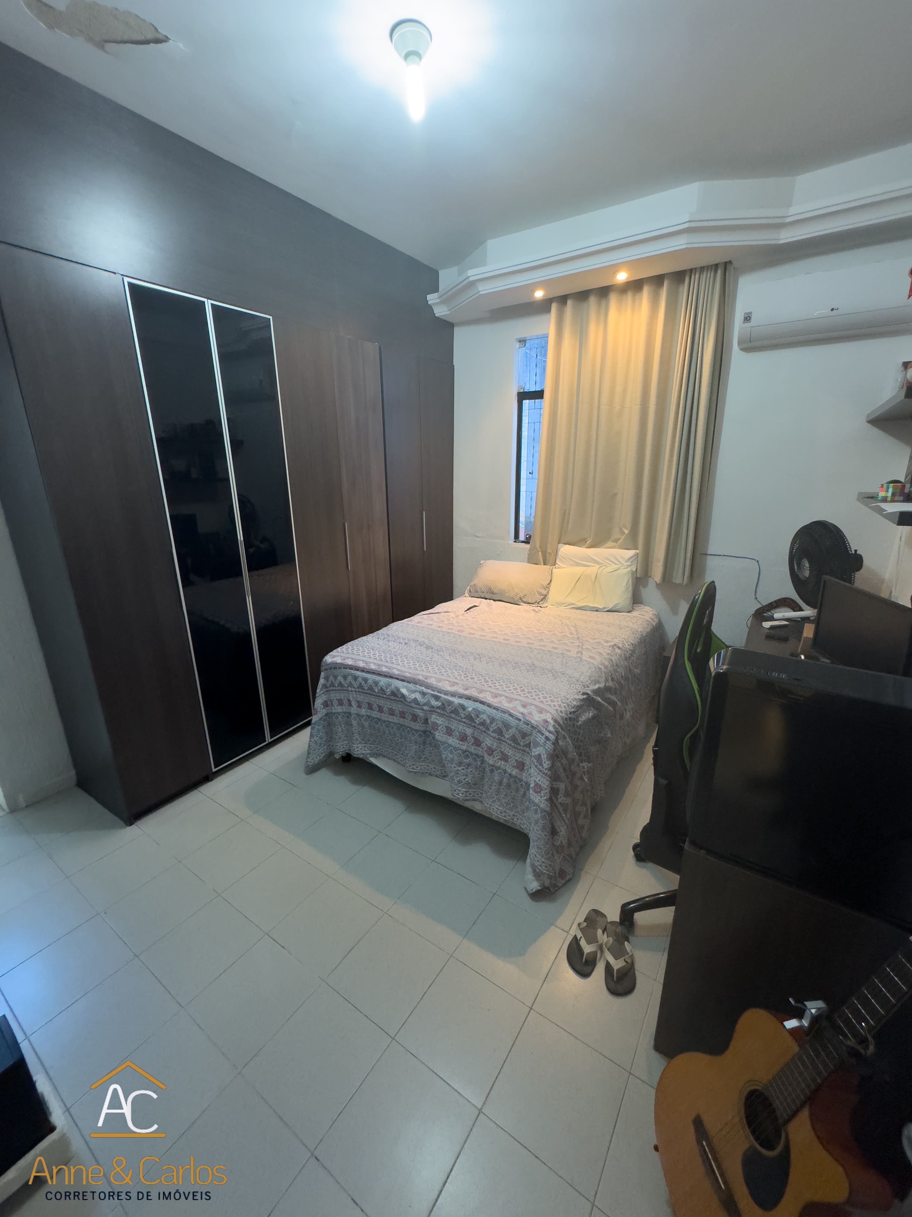 Imagem Casa com 4 Quartos à Venda, 247 m²em Luzia - Aracaju