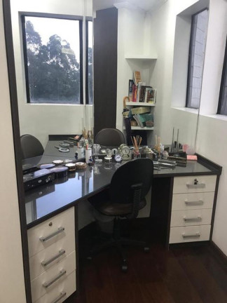 Imagem Apartamento com 6 Quartos à Venda, 230 m² em Vila Suzana - São Paulo