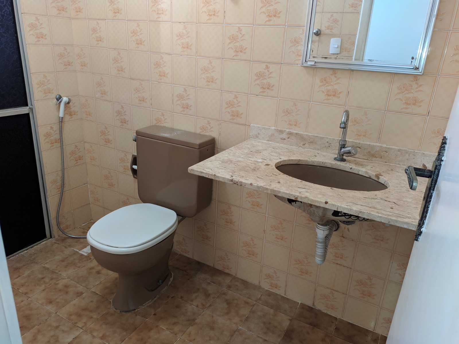 Imagem Apartamento com 4 Quartos para Alugar, 200 m²em Jurunas - Belém Imagem Apartamento com 4 Quartos para Alugar, 200 m²em Jurunas - Belém