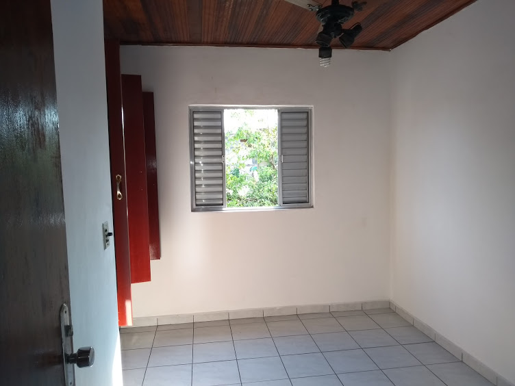 Imagem Sobrado com 3 Quartos à Venda, 160 m²em Parque Continental - São Vicente