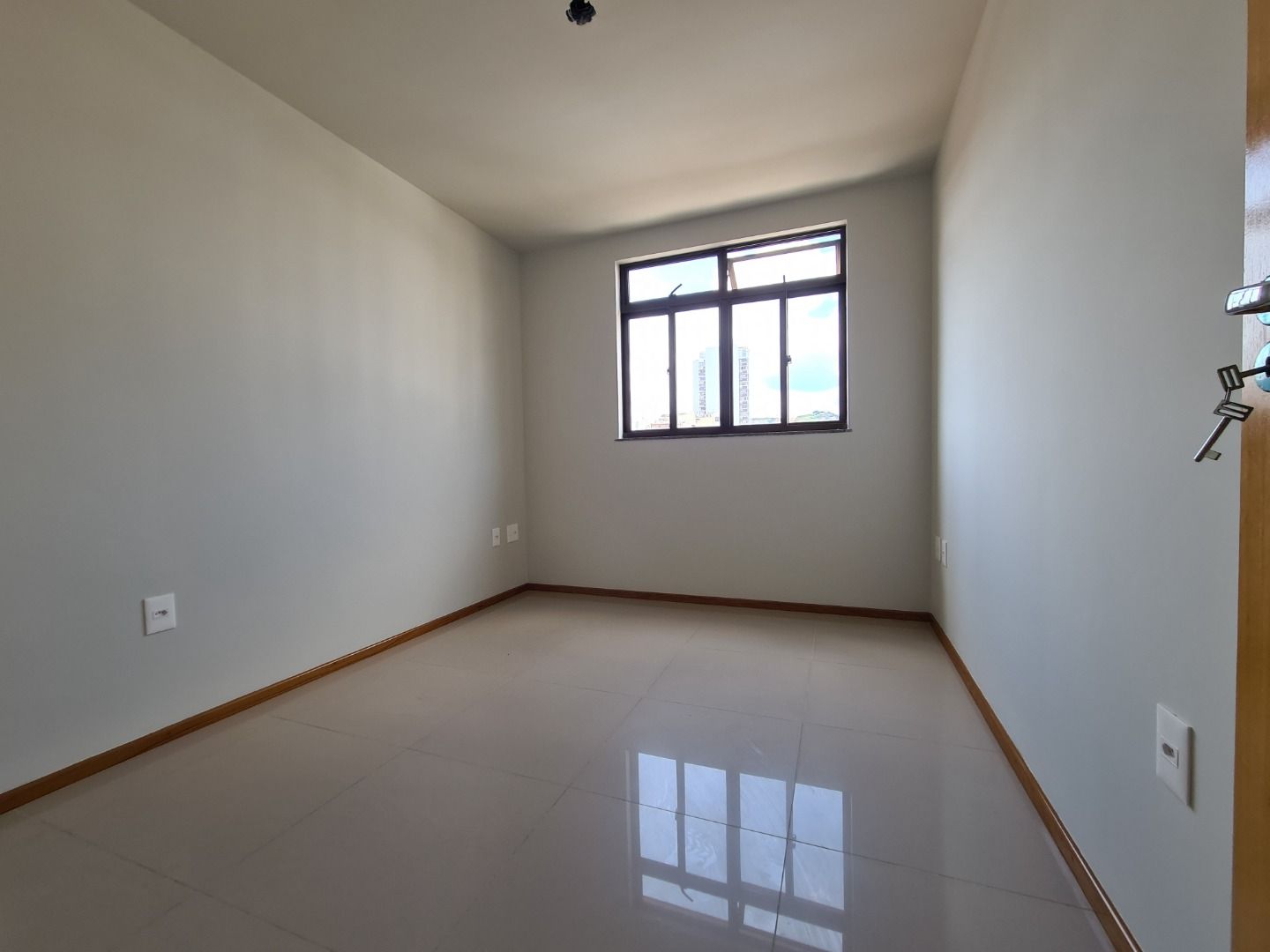 Imagem Apartamento com 2 Quartos à Venda, 75 m² em São Mateus - Juiz de Fora Imagem Apartamento com 2 Quartos à Venda, 75 m² em São Mateus - Juiz de Fora