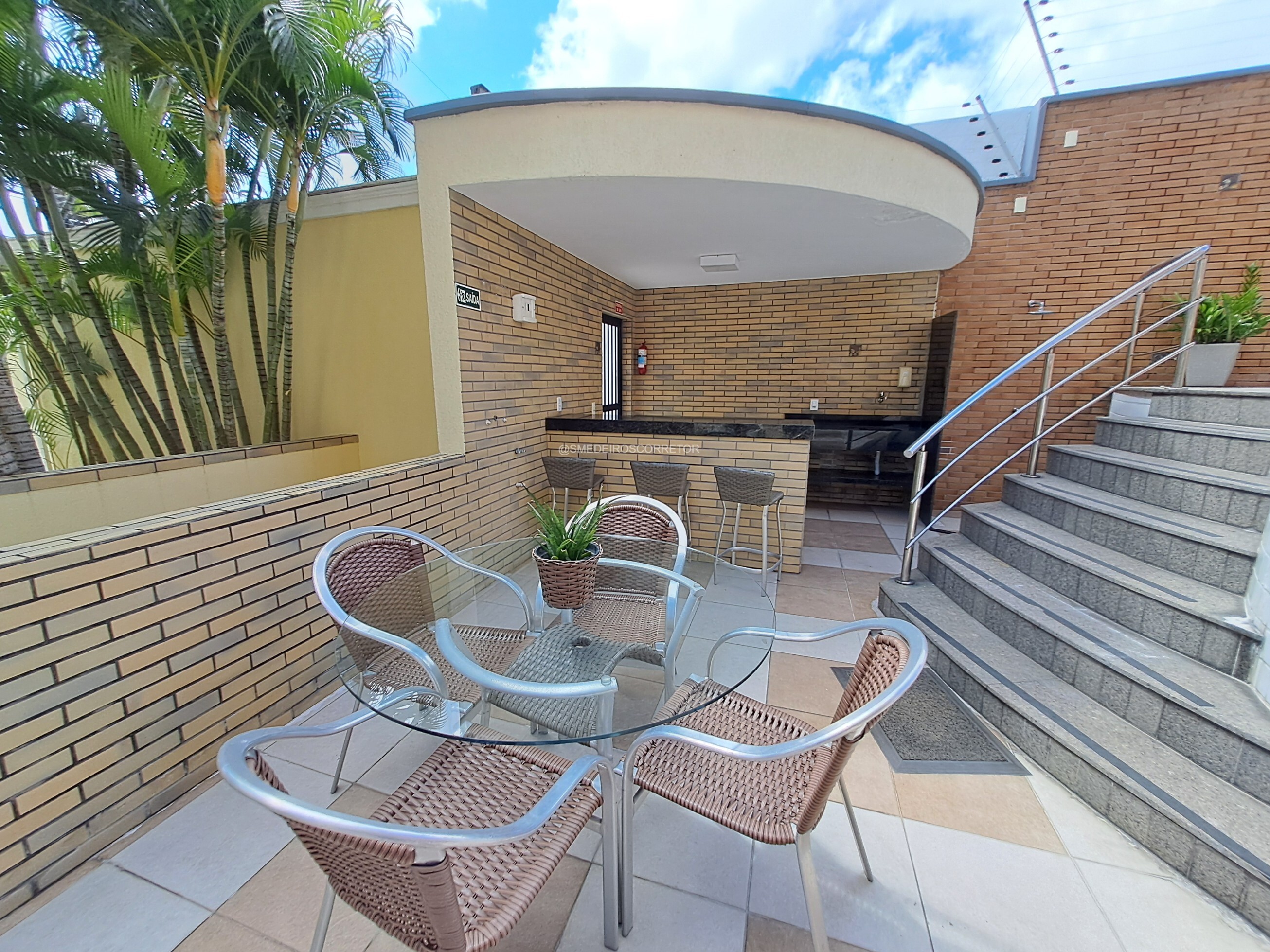 Imagem Cobertura com 2 Quartos à Venda, 103 m²em Meireles - Fortaleza