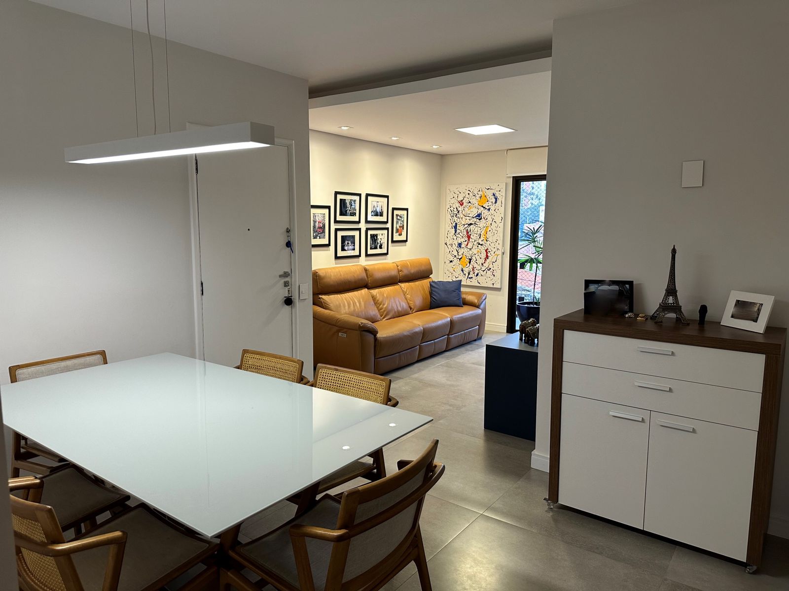 Imagem Apartamento com 3 Quartos à Venda, 115 m²em Cambuí - Campinas