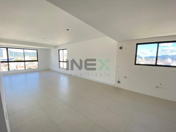 Imagem Apartamento com 3 Quartos à Venda, 108 m² em Centro - Camboriú