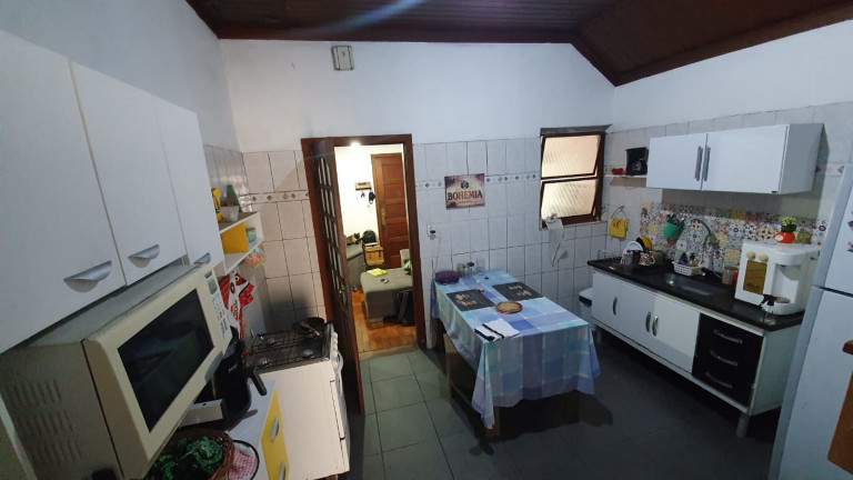 Imagem Casa com 2 Quartos à Venda ou Locação, 120 m² em Centro - Taubaté Imagem Casa com 2 Quartos à Venda ou Locação, 120 m² em Centro - Taubaté