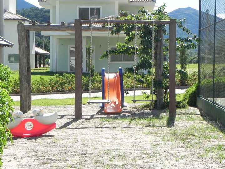 Imagem Casa com 3 Quartos à Venda, 350 m² em Várzea - Teresópolis