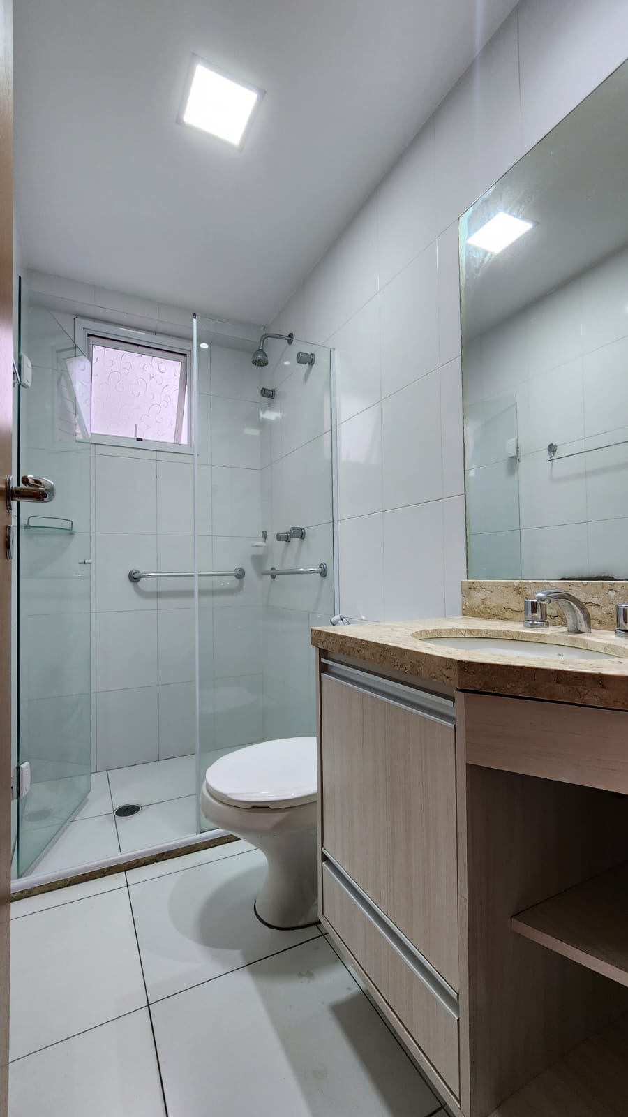 Imagem Apartamento com 2 Quartos à Venda, 84 m²em Gonzaga - Santos