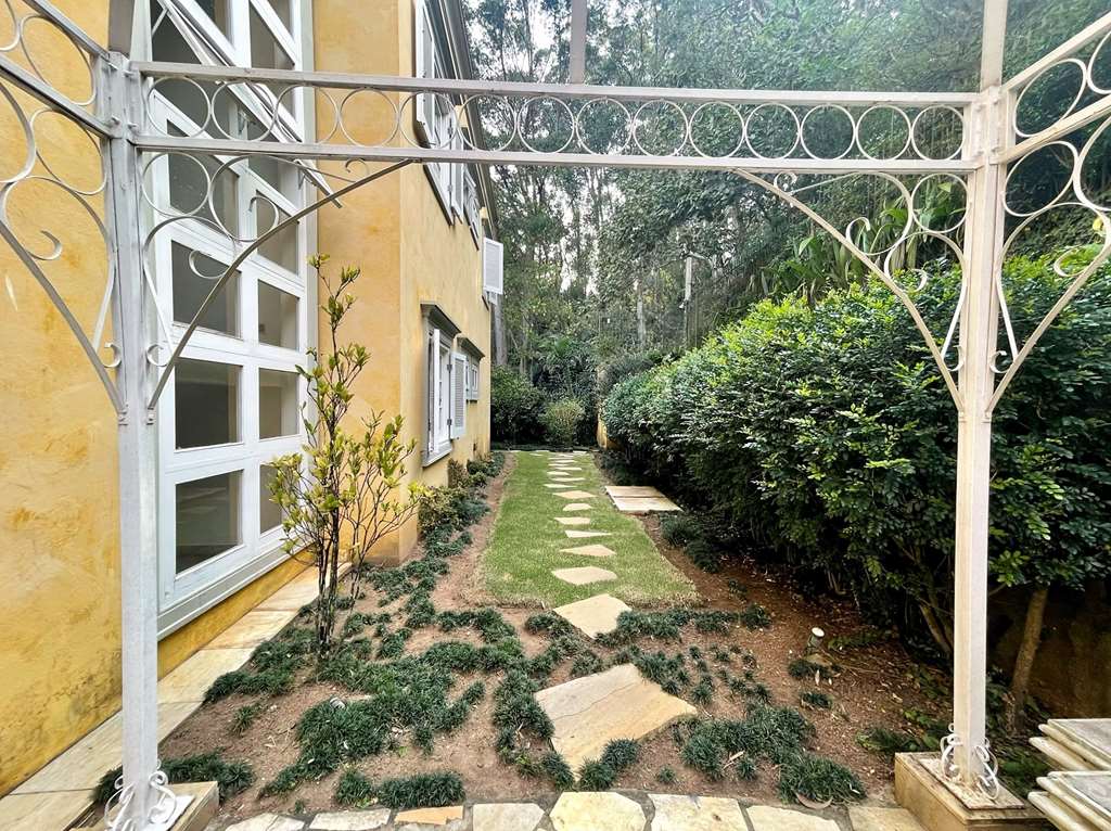 Imagem Casa com 6 Quartos à Venda ou Locação, 721 m²em Palos Verdes - Carapicuíba Imagem Casa com 6 Quartos à Venda ou Locação, 721 m²em Palos Verdes - Carapicuíba