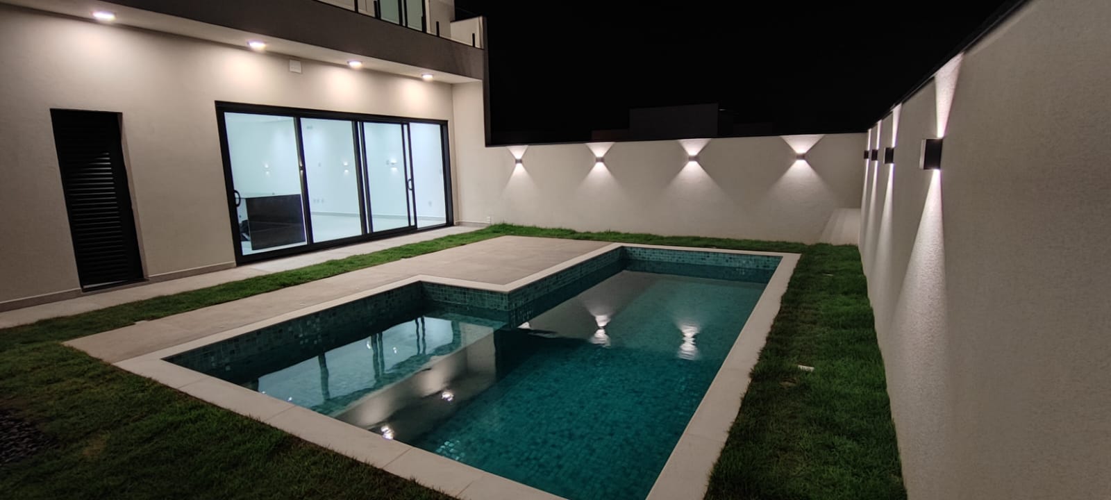 Imagem Casa de Condomínio com 3 Quartos à Venda, 223 m²em Jardim Ermida I - Jundiaí Imagem Casa de Condomínio com 3 Quartos à Venda, 223 m²em Jardim Ermida I - Jundiaí