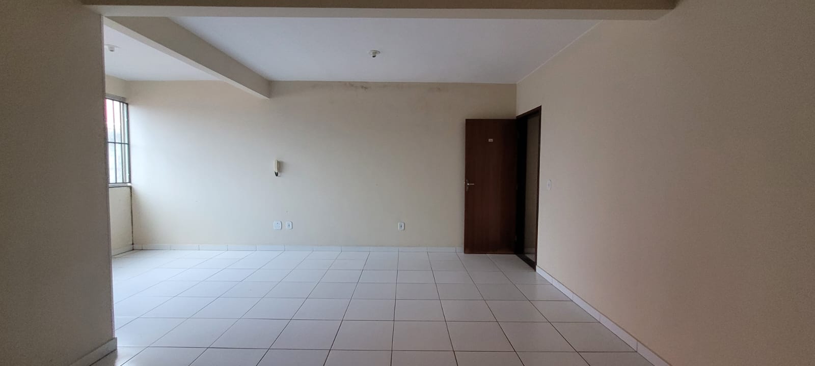 Imagem Ponto Comercial à Venda, 195 m²em Samambaia Sul (Samambaia) - Brasília
