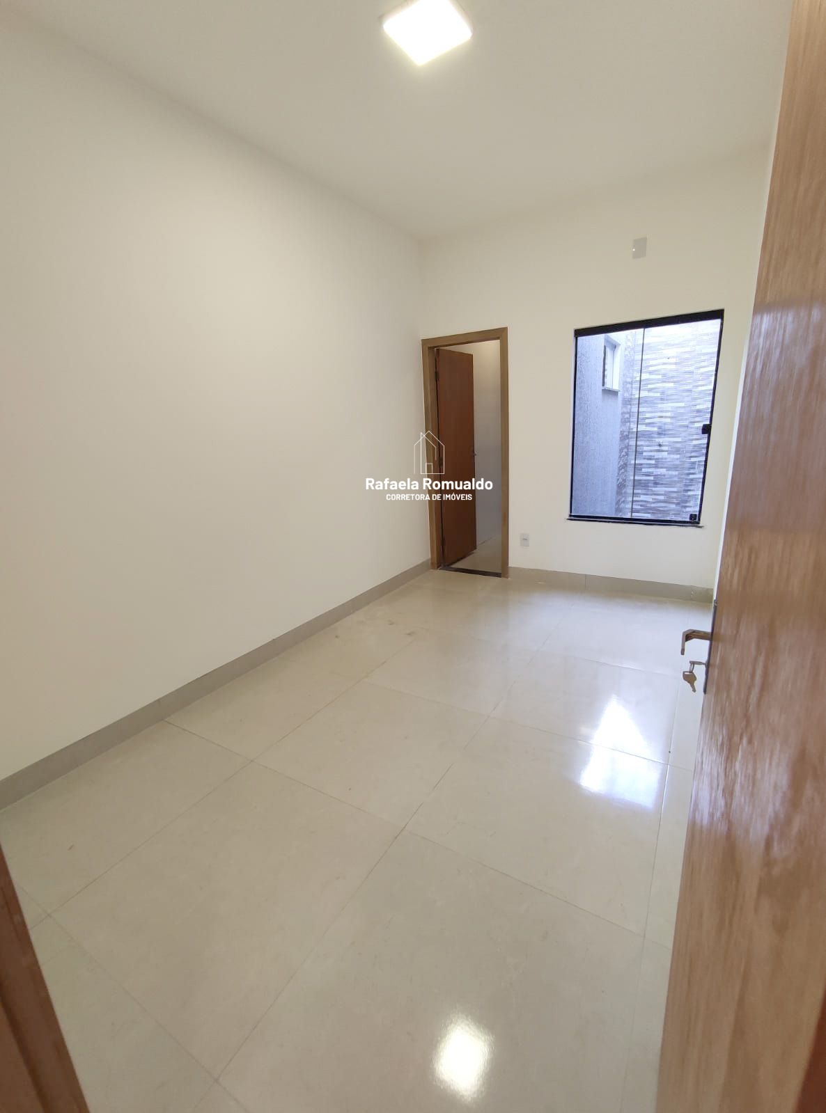 Imagem Casa com 3 Quartos à Venda, 93 m²em Residencial Santa Fé - Goiânia Imagem Casa com 3 Quartos à Venda, 93 m²em Residencial Santa Fé - Goiânia