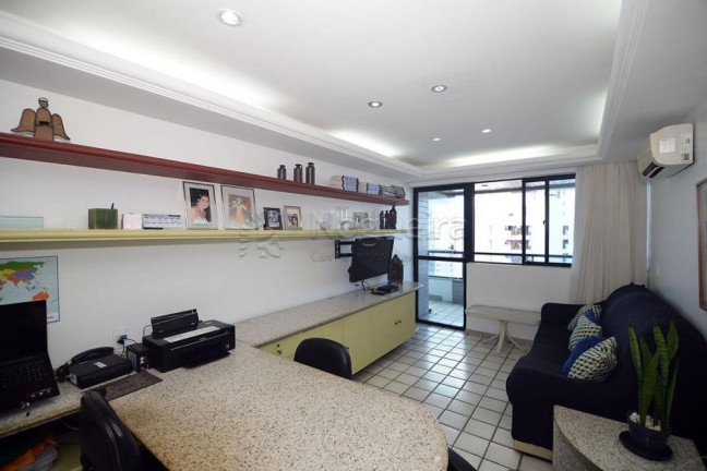 Imagem Casa com 4 Quartos à Venda, 393 m² em Casa Amarela - Recife