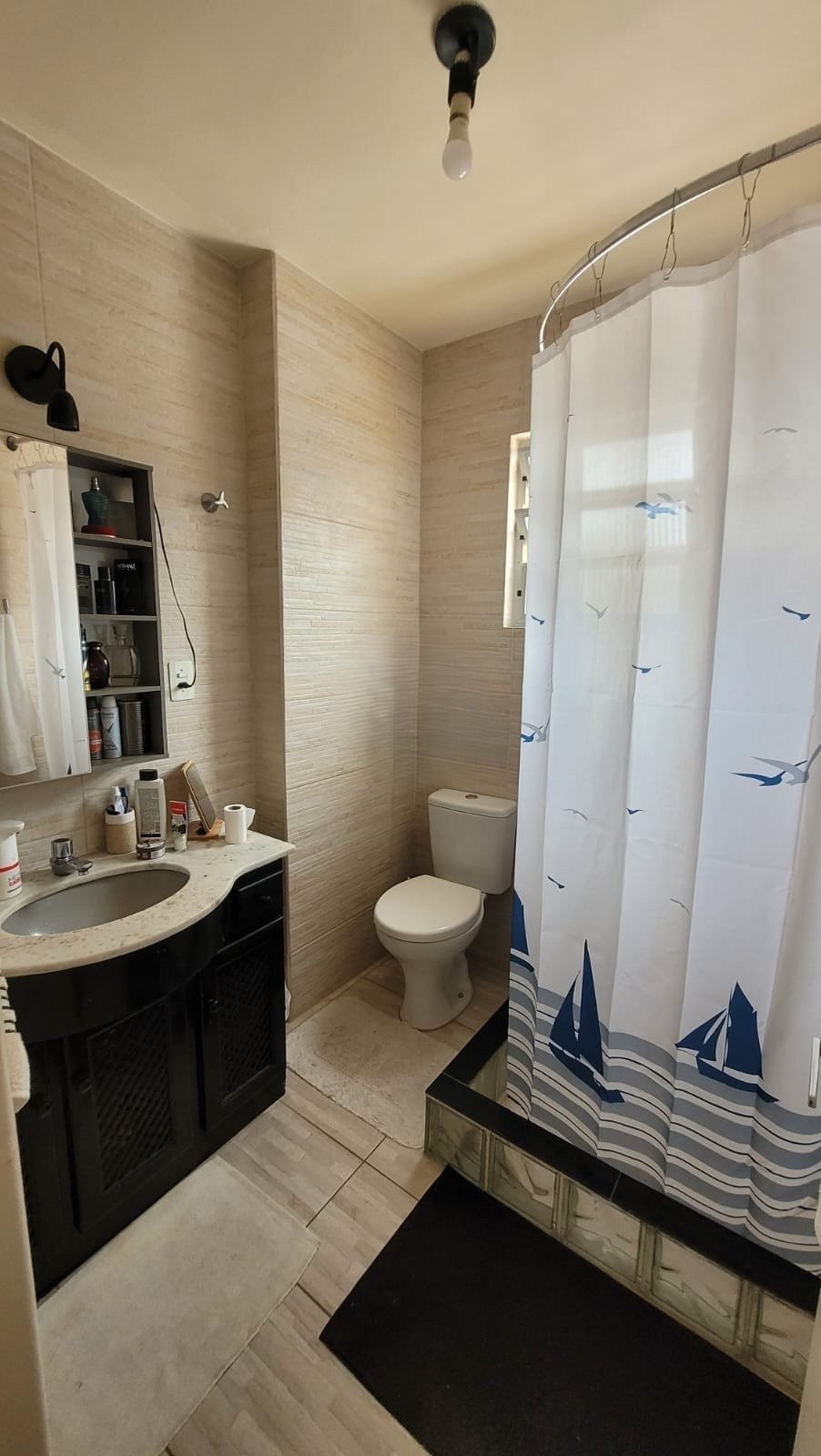 Imagem Apartamento com 2 Quartos à Venda, 57 m² em Coqueiros - Florianópolis