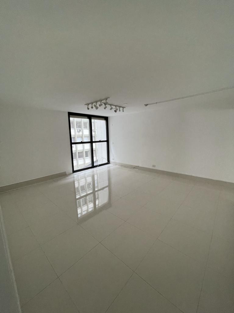 Imagem Sala Comercial à Venda, 135 m²em Jardim Paulista - São Paulo