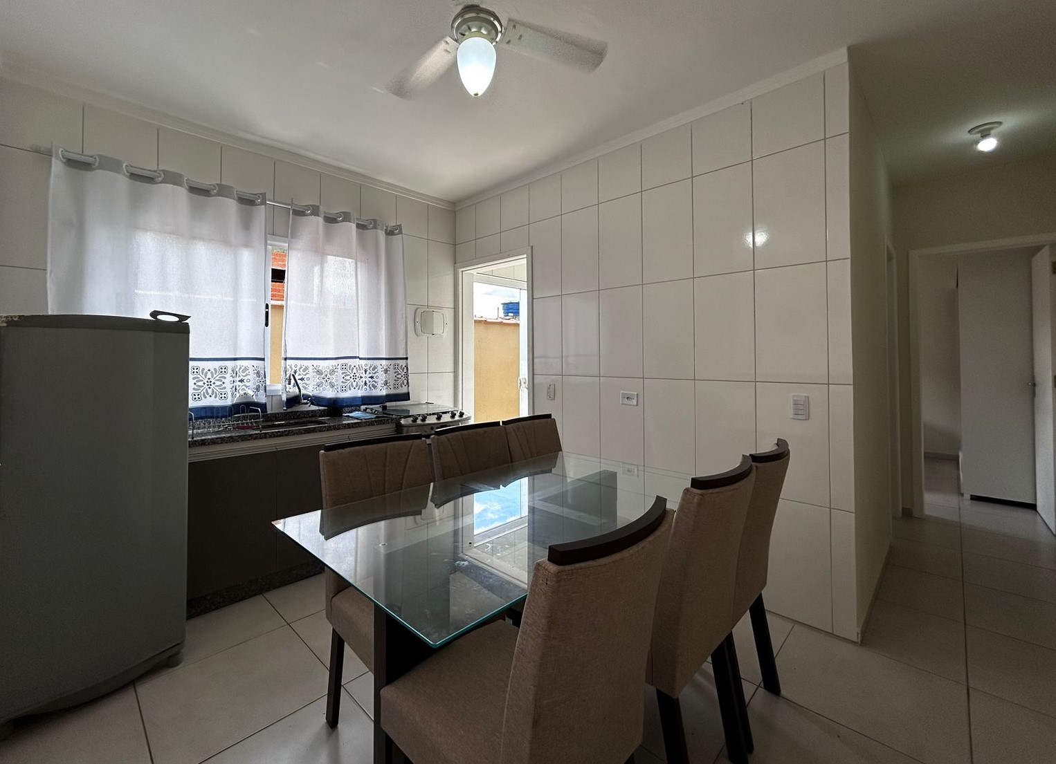 Imagem Casa com 3 Quartos para Temporada, 110 m²em Indaiá - Bertioga