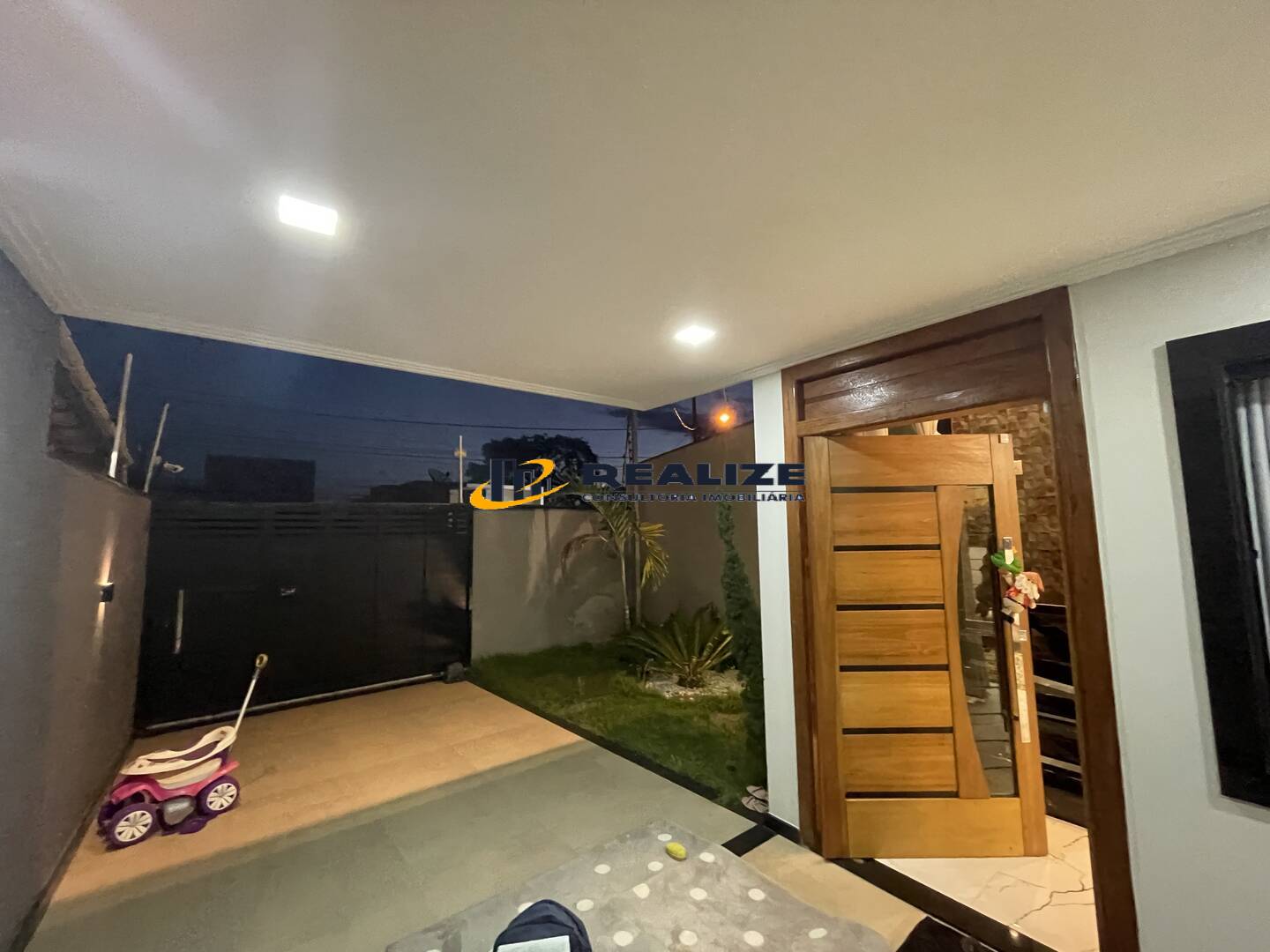 Imagem Casa com 4 Quartos à Venda, 210 m²em Parque Tropical - Campos dos Goytacazes