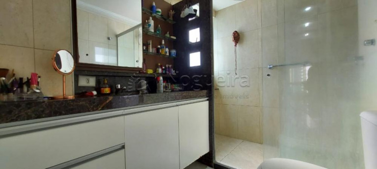 Apartamento com 2 Quartos à Venda, 66 m² em Pina - Recife