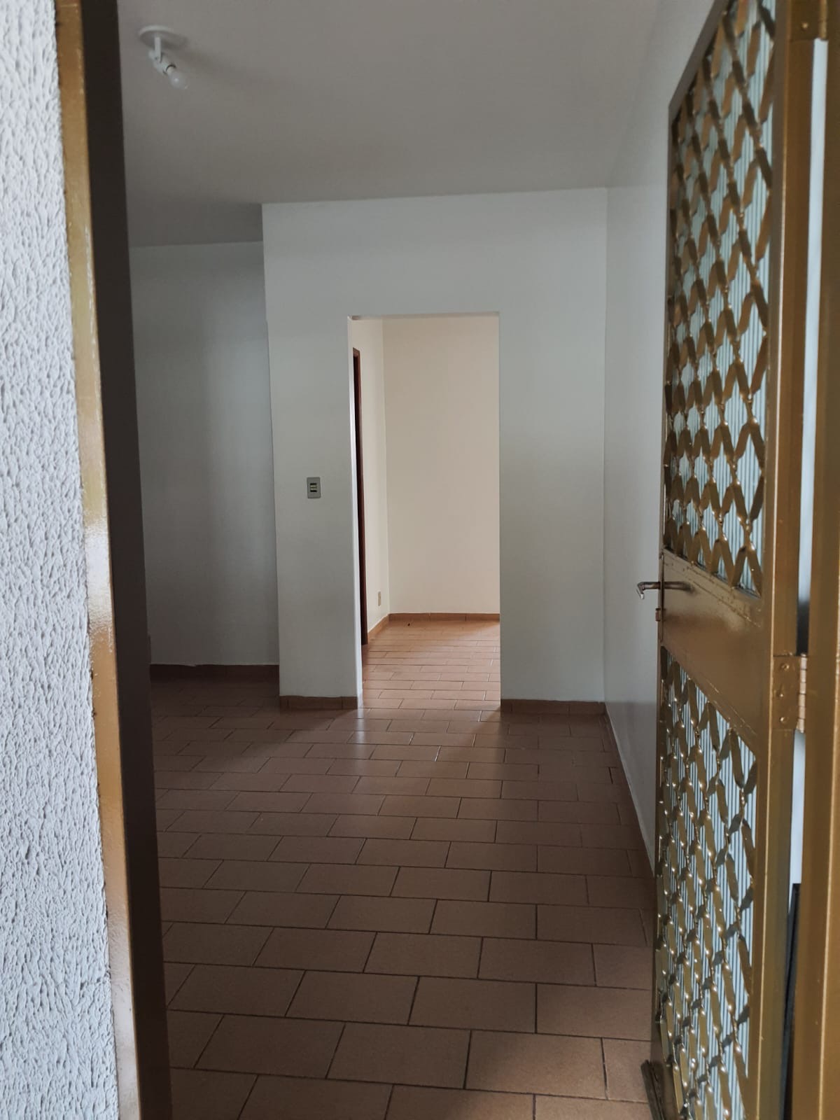 Imagem Casa com 3 Quartos à Venda, 188 m² em Setor União - Goiânia Imagem Casa com 3 Quartos à Venda, 188 m² em Setor União - Goiânia