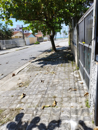 Casa com 2 Quartos à Venda,  em Solemar - Praia Grande