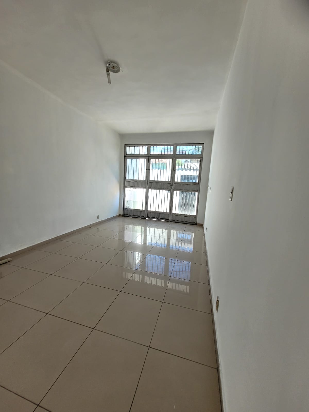 Imagem Casa com 4 Quartos à Venda, 247 m² em Rancho Novo - Nova Iguaçu Imagem Casa com 4 Quartos à Venda, 247 m² em Rancho Novo - Nova Iguaçu