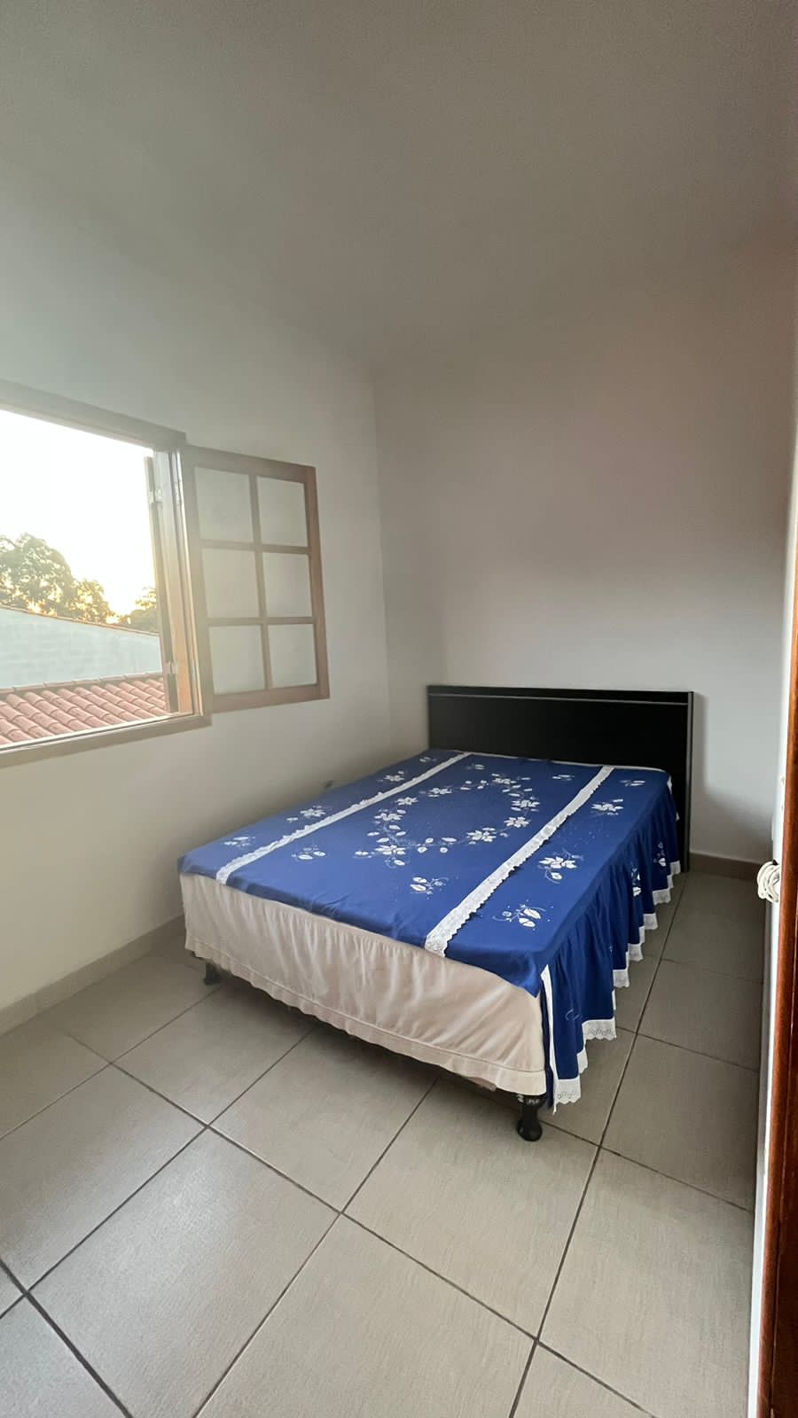 Imagem Casa com 4 Quartos à Venda, 182 m²em São Luiz (Polvilho) - Cajamar