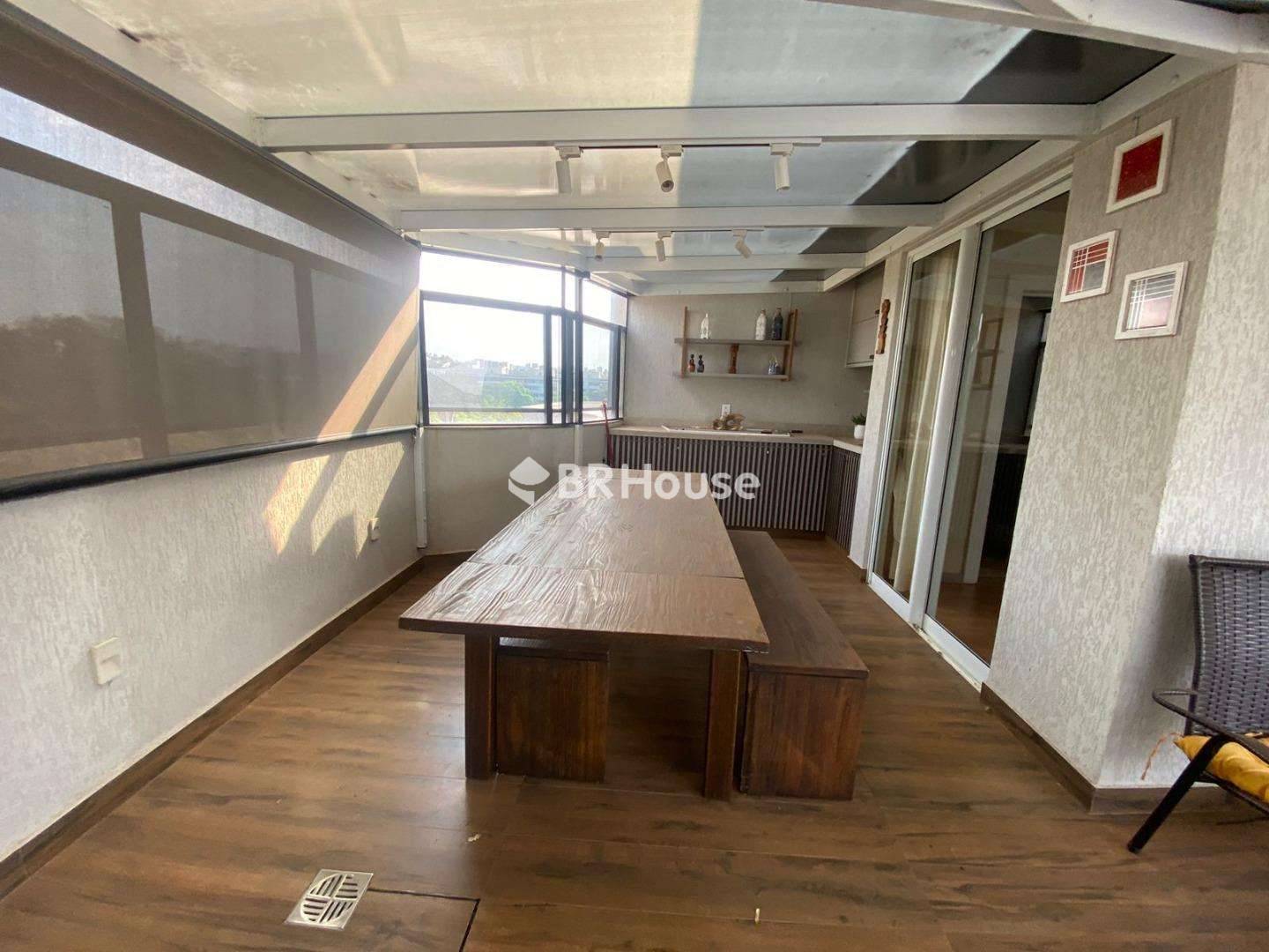 Imagem Cobertura com 3 Quartos à Venda, 222 m² em Asa Norte - Brasília Imagem Cobertura com 3 Quartos à Venda, 222 m² em Asa Norte - Brasília