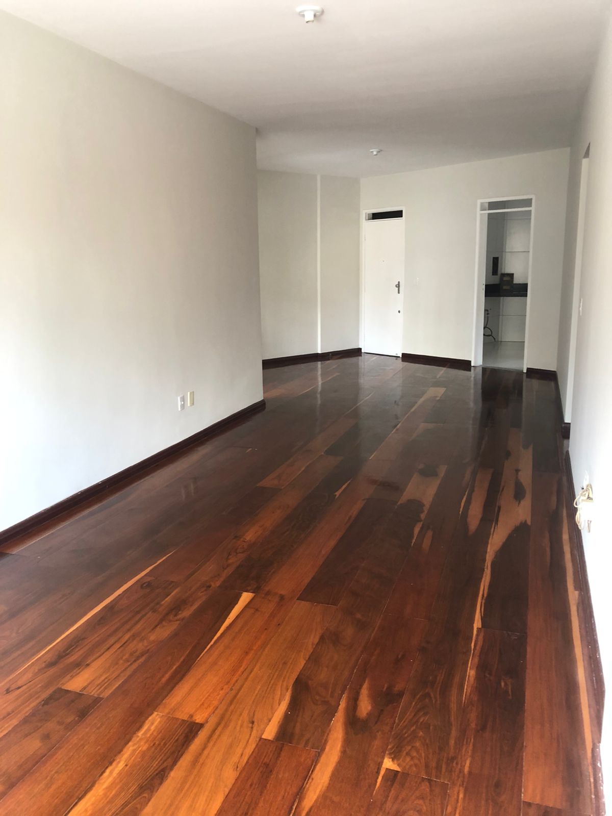 Imagem Apartamento com 3 Quartos à Venda, 133 m²em Meireles - Fortaleza Imagem Apartamento com 3 Quartos à Venda, 133 m²em Meireles - Fortaleza