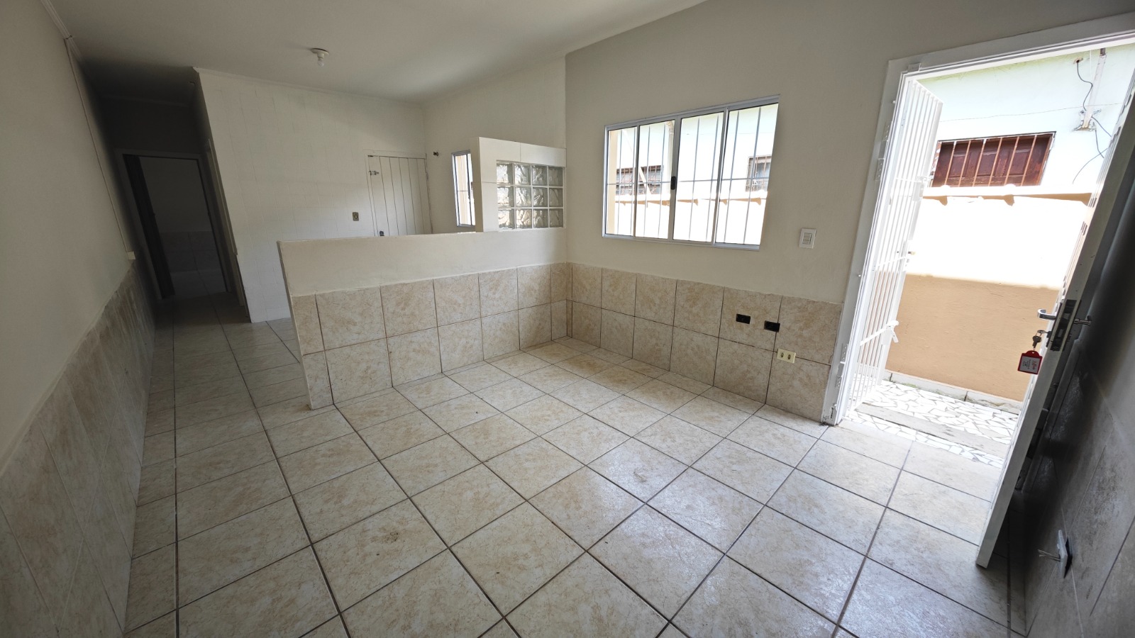 Imagem Casa com 2 Quartos à Venda, 61 m² em Balneário Santa Eugênia - Mongaguá