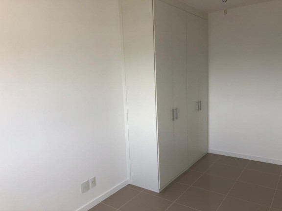 Imagem Apartamento com 2 Quartos à Venda, 65 m² em Jacarepaguá - Rio de Janeiro