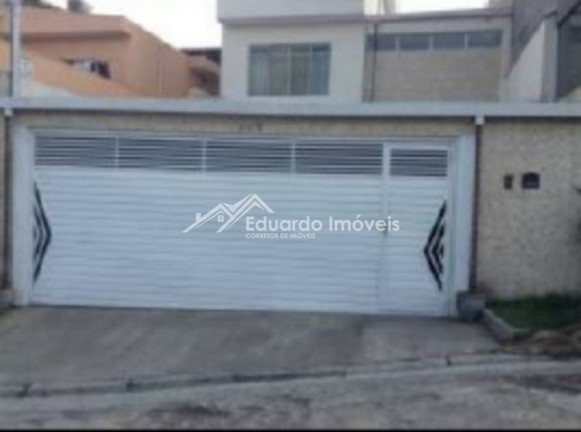 Imagem Sobrado com 3 Quartos à Venda, 252 m² em Taboão - Diadema