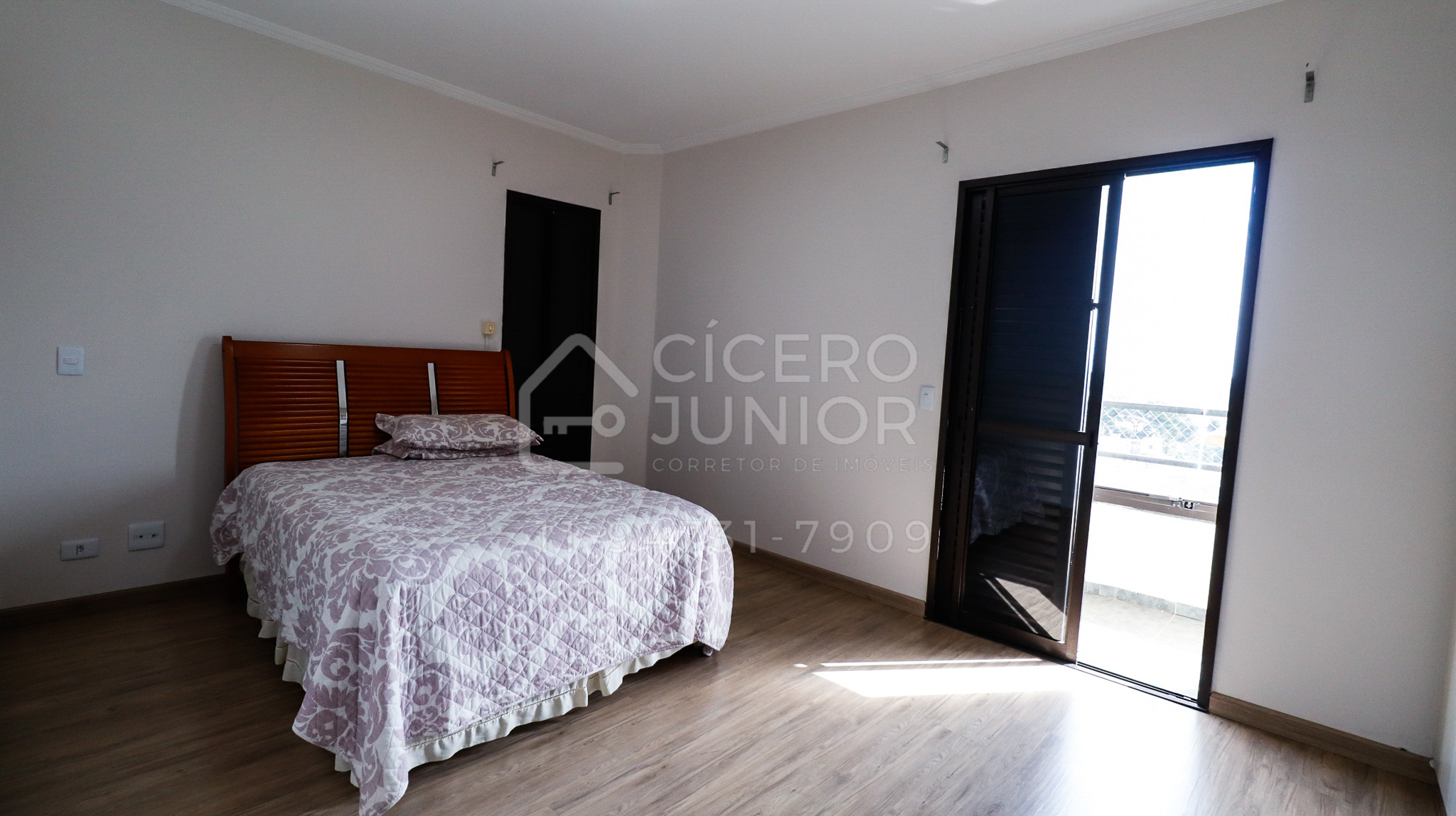 Imagem Apartamento com 3 Quartos à Venda, 198 m²em Vila Thomazina - Campo Limpo Paulista