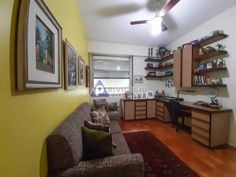 Imagem Apartamento com 4 Quartos à Venda, 150 m²em Copacabana - Rio de Janeiro