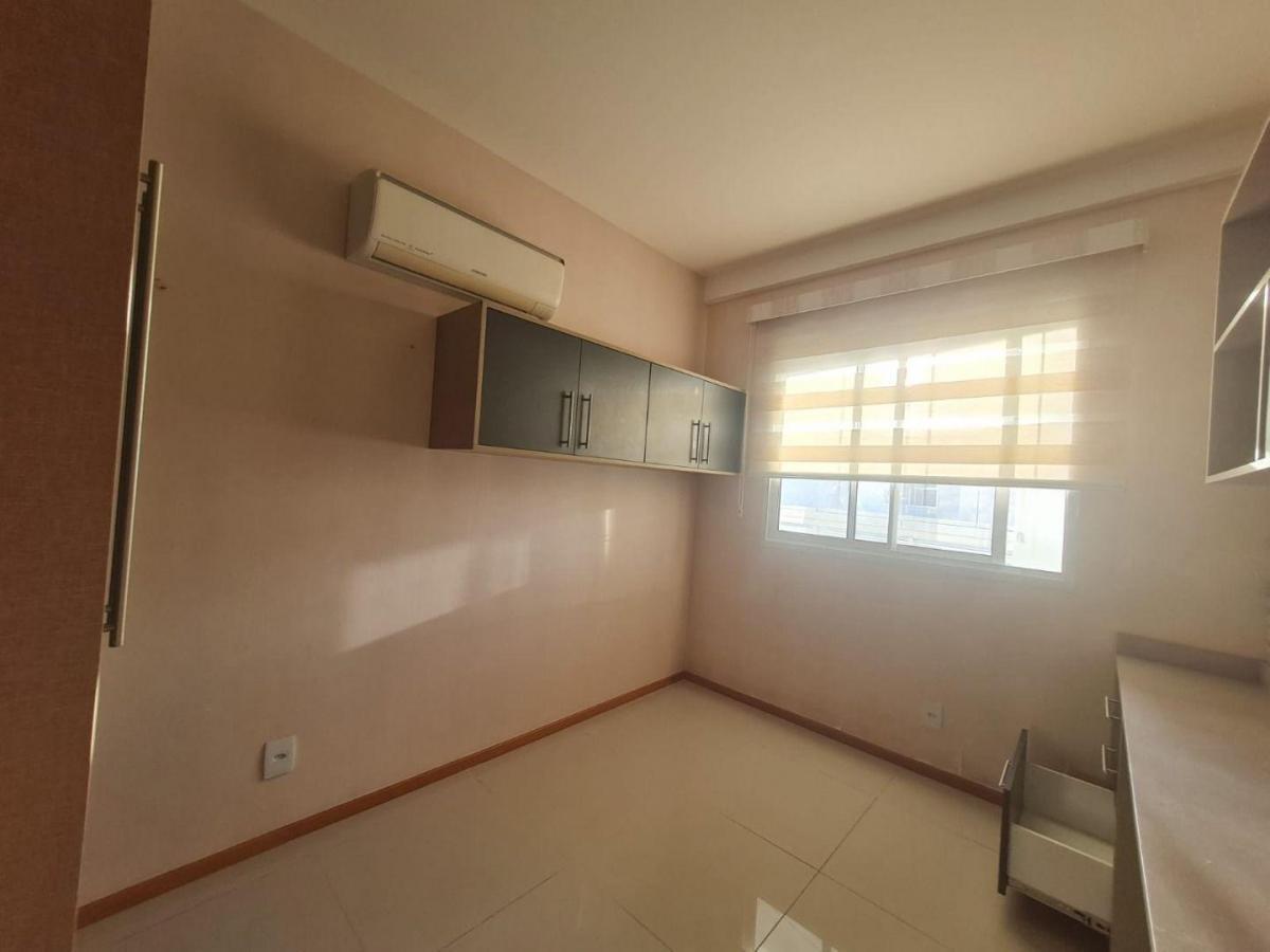 Imagem Apartamento com 3 Quartos à Venda, 105 m²em Camboinhas - Niterói Imagem Apartamento com 3 Quartos à Venda, 105 m²em Camboinhas - Niterói