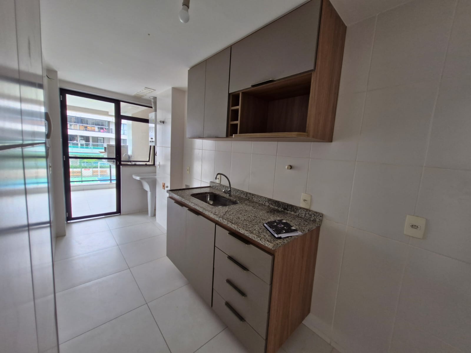Imagem Apartamento com 2 Quartos à Venda, 71 m² em Recreio dos Bandeirantes - Rio de Janeiro Imagem Apartamento com 2 Quartos à Venda, 71 m² em Recreio dos Bandeirantes - Rio de Janeiro