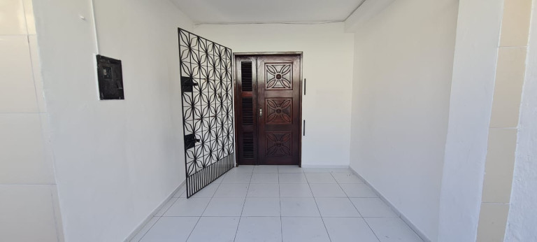 Imagem Casa com 4 Quartos à Venda, 170 m² em Dionisio Torres - Fortaleza Imagem Casa com 4 Quartos à Venda, 170 m² em Dionisio Torres - Fortaleza
